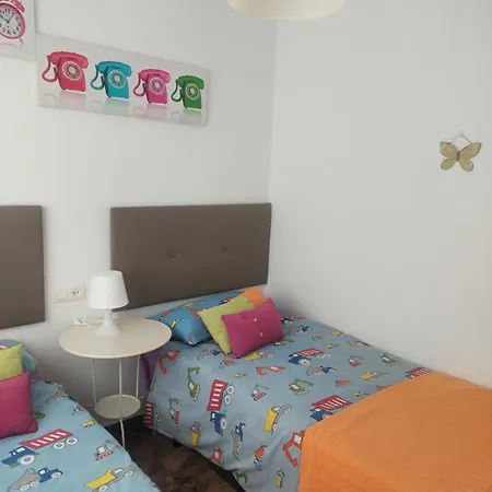 Piso Centrico Con Piscina Y Cochera Apartmán